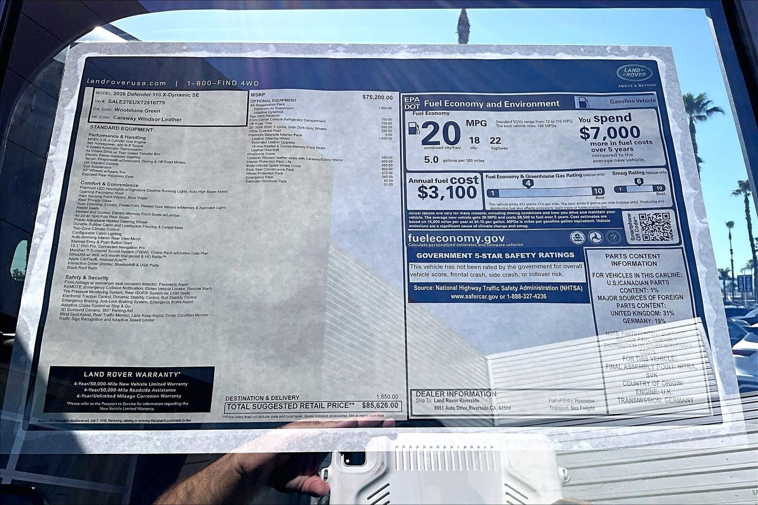 2026 Land Rover Defender 110 X-Dynamic SE