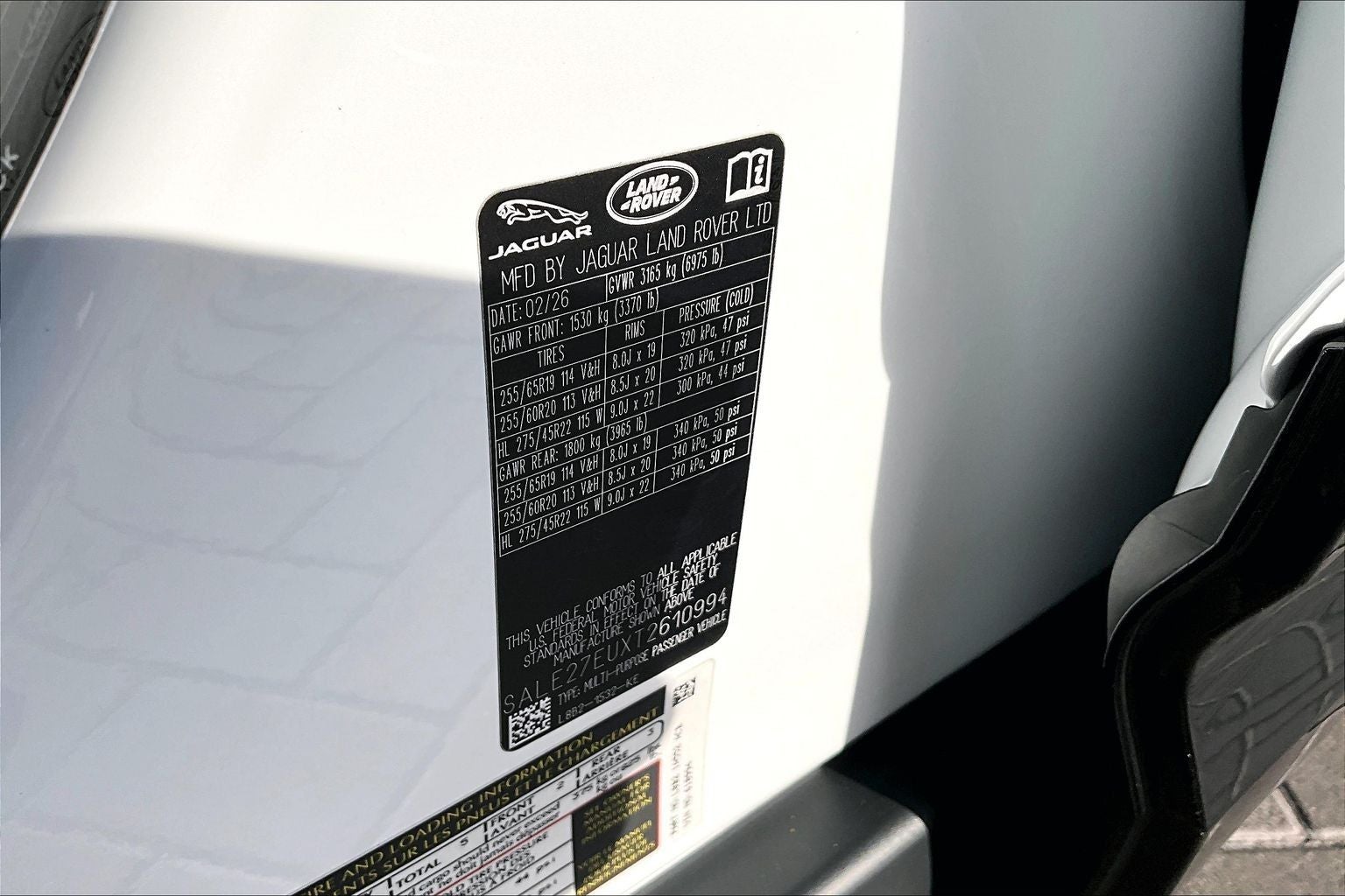 2026 Land Rover Defender 110 X-Dynamic SE