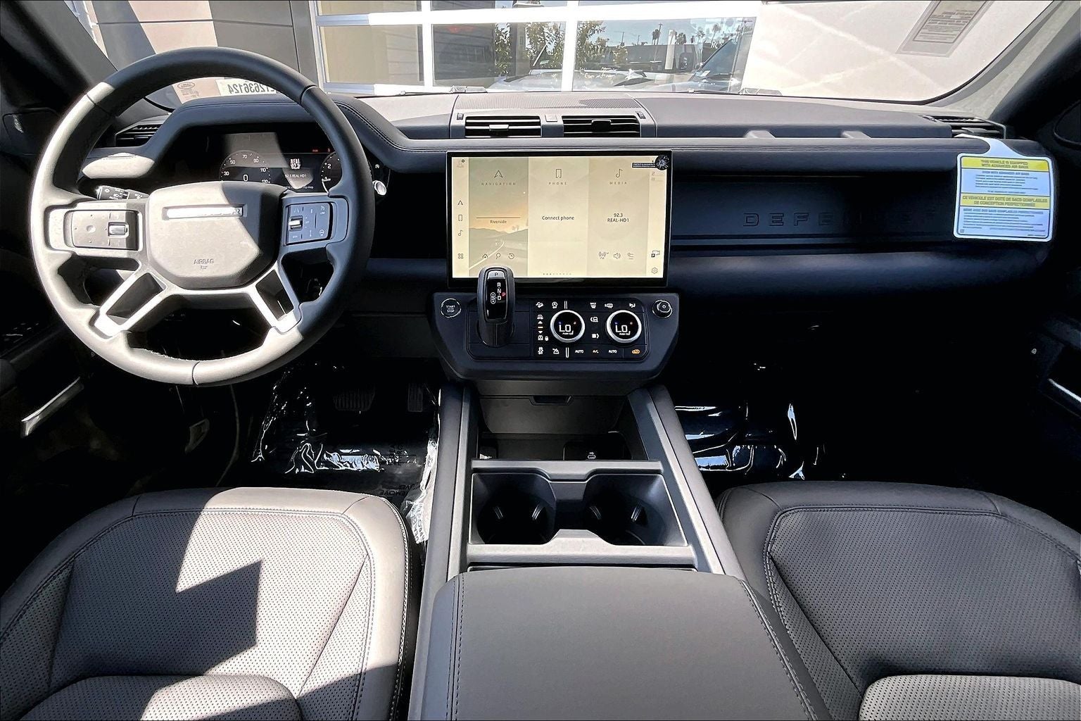 2026 Land Rover Defender 110 X-Dynamic SE