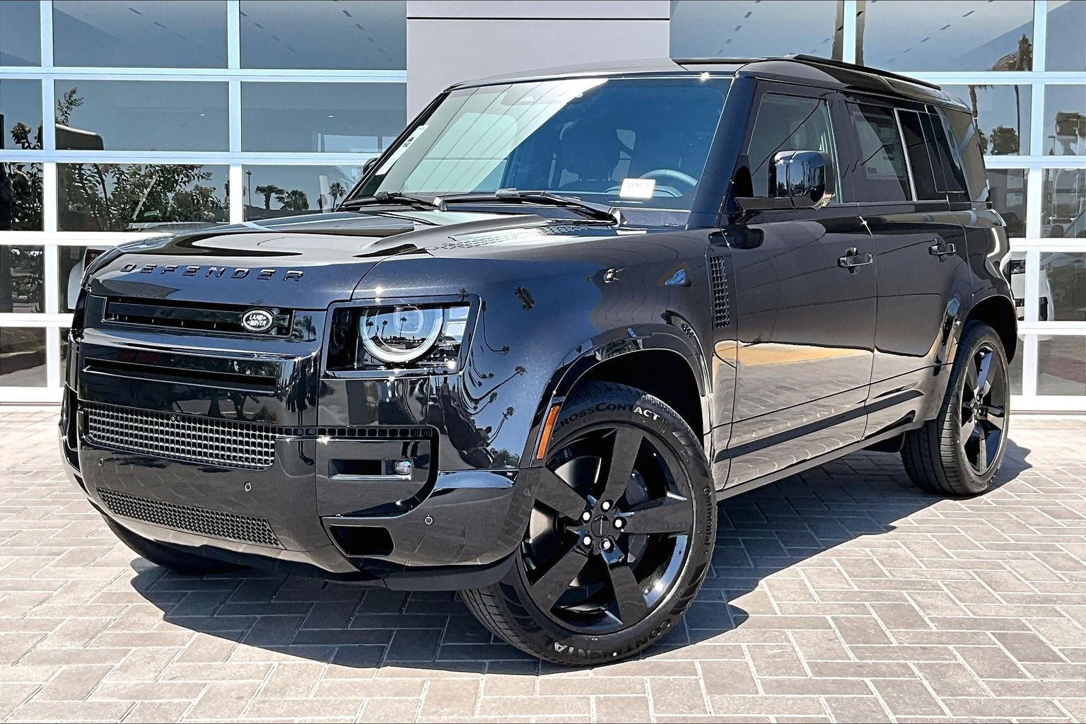 2026 Land Rover Defender 110 X-Dynamic SE