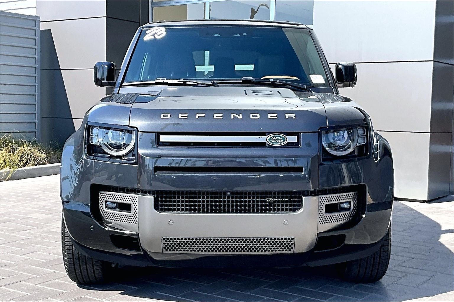 2023 Land Rover Defender 110 X-Dynamic SE