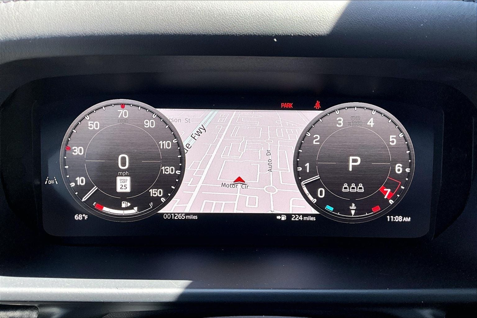 2025 Land Rover Defender 110 X-Dynamic SE