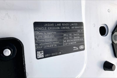 2025 Land Rover Defender 110 X-Dynamic SE