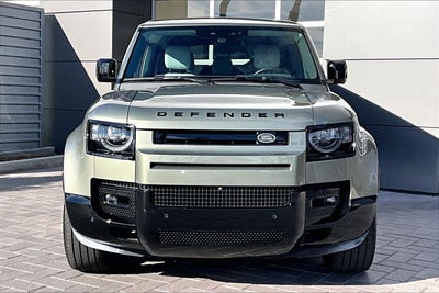 2025 Land Rover Defender 110 X-Dynamic SE