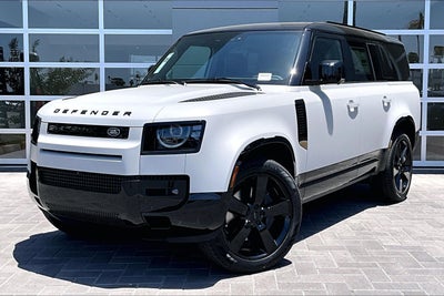 2026 Land Rover Defender 130 X-Dynamic SE