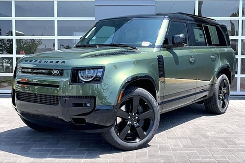 2026 Land Rover Defender 130 X-Dynamic SE