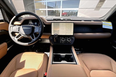 2026 Land Rover Defender 130 X-Dynamic SE
