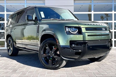 2026 Land Rover Defender 130 X-Dynamic SE