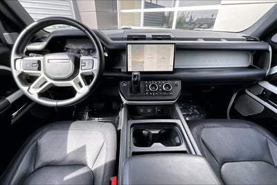 2023 Land Rover Defender 130 X-Dynamic SE