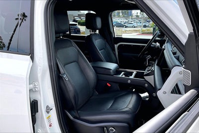 2023 Land Rover Defender 130 X-Dynamic SE
