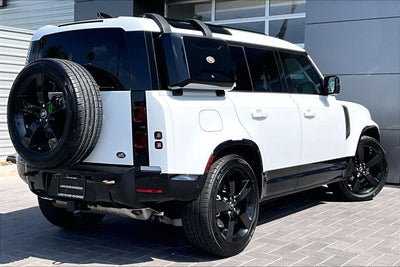 2022 Land Rover Defender 110 X-Dynamic HSE