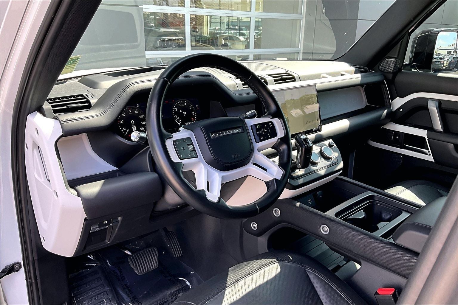 2022 Land Rover Defender 110 X-Dynamic HSE