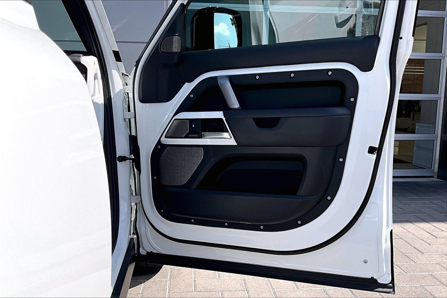 2022 Land Rover Defender 110 X-Dynamic HSE