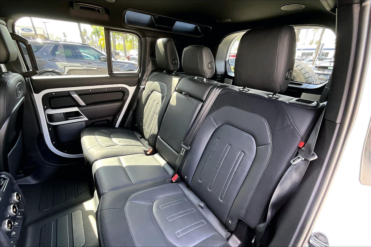 2022 Land Rover Defender 110 X-Dynamic HSE