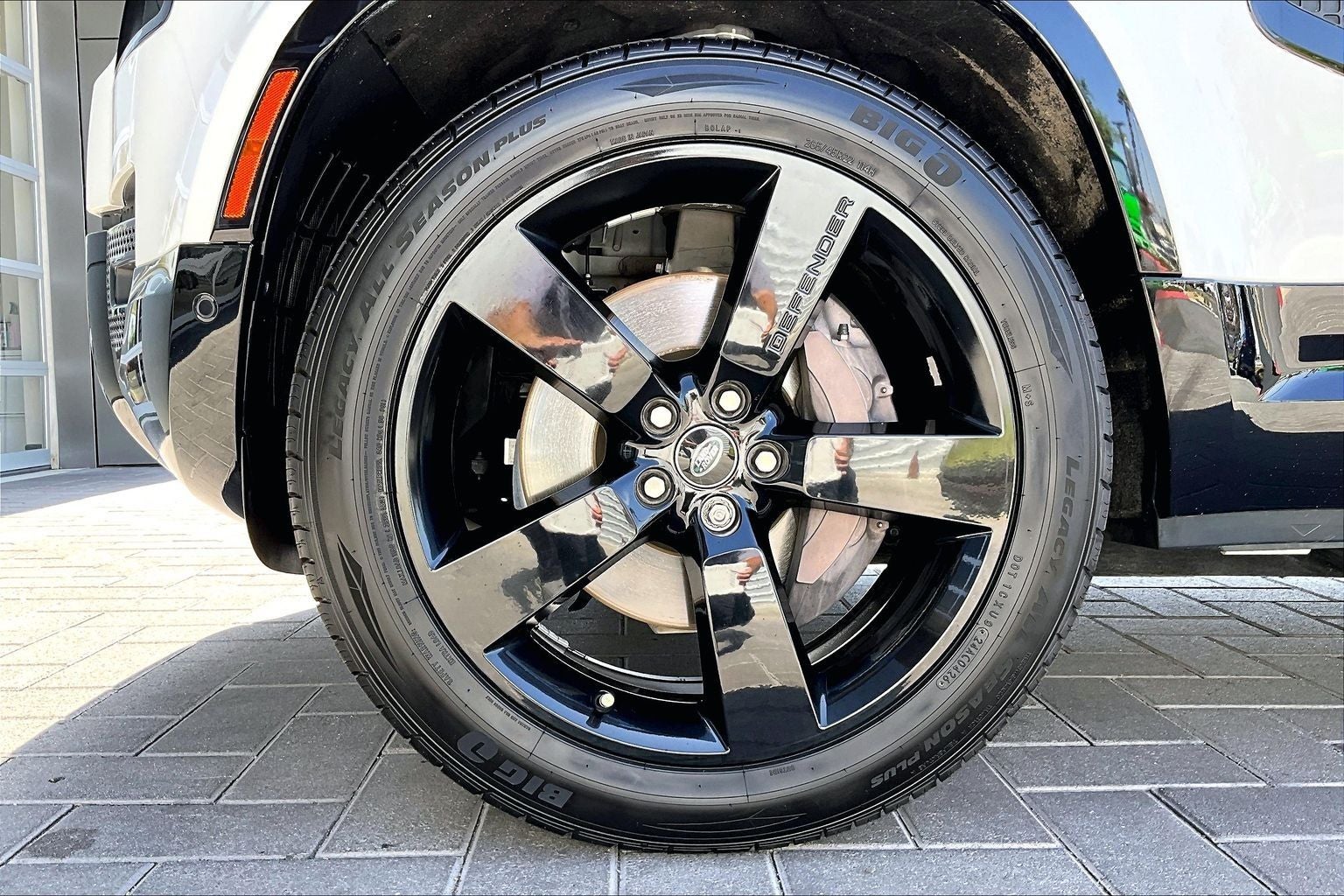 2022 Land Rover Defender 110 X-Dynamic HSE