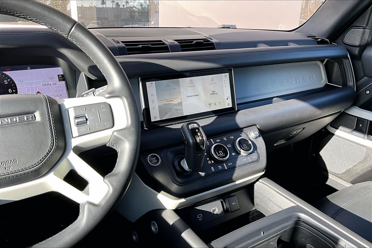 2020 Land Rover Defender 110 HSE