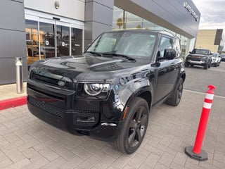 2024 Land Rover Defender 90 V8