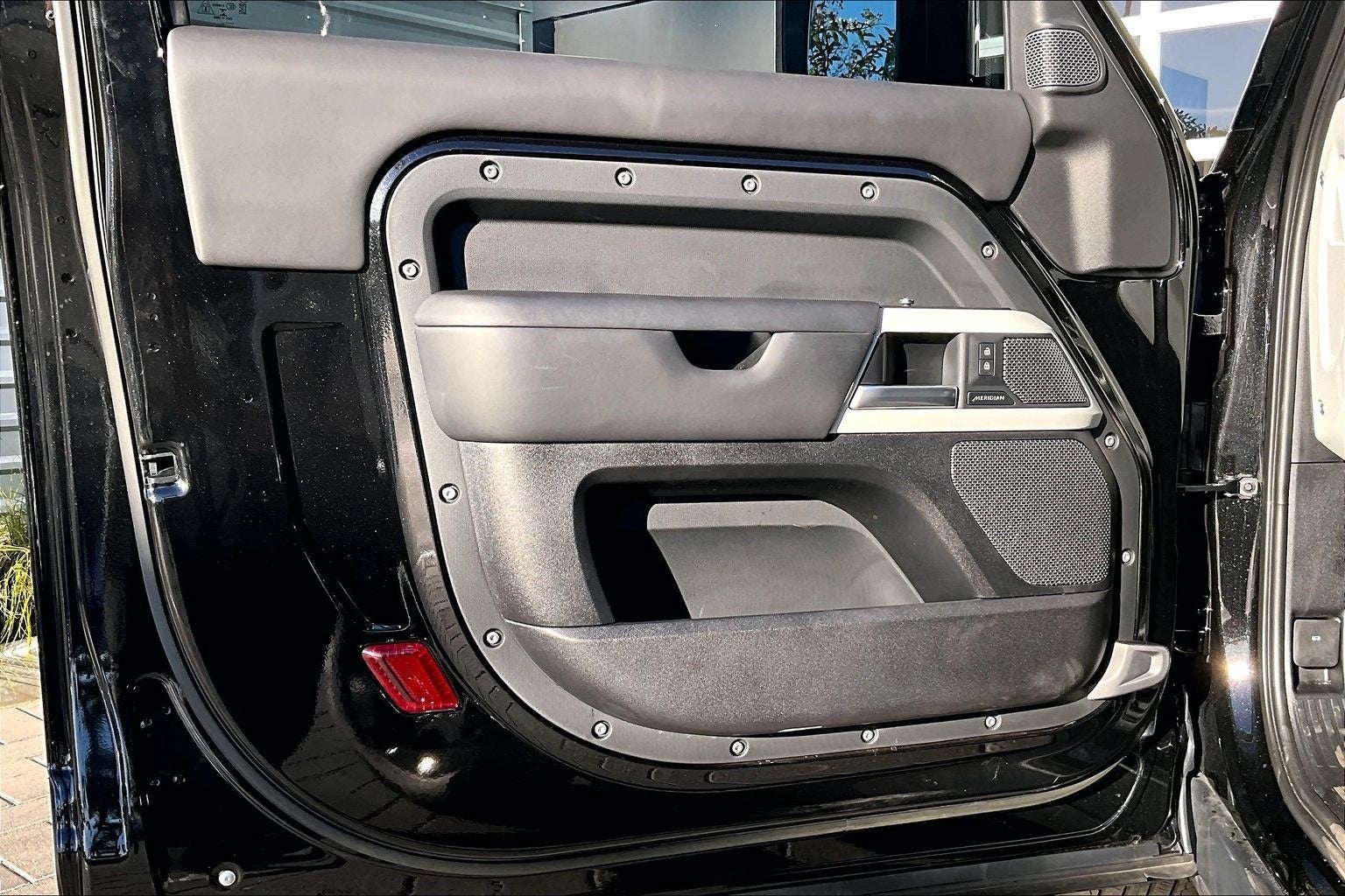 2023 Land Rover Defender 90 S