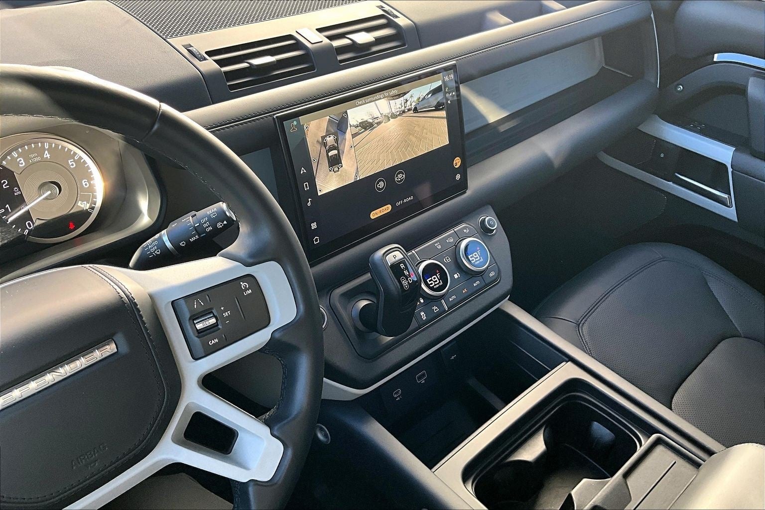 2023 Land Rover Defender 90 S