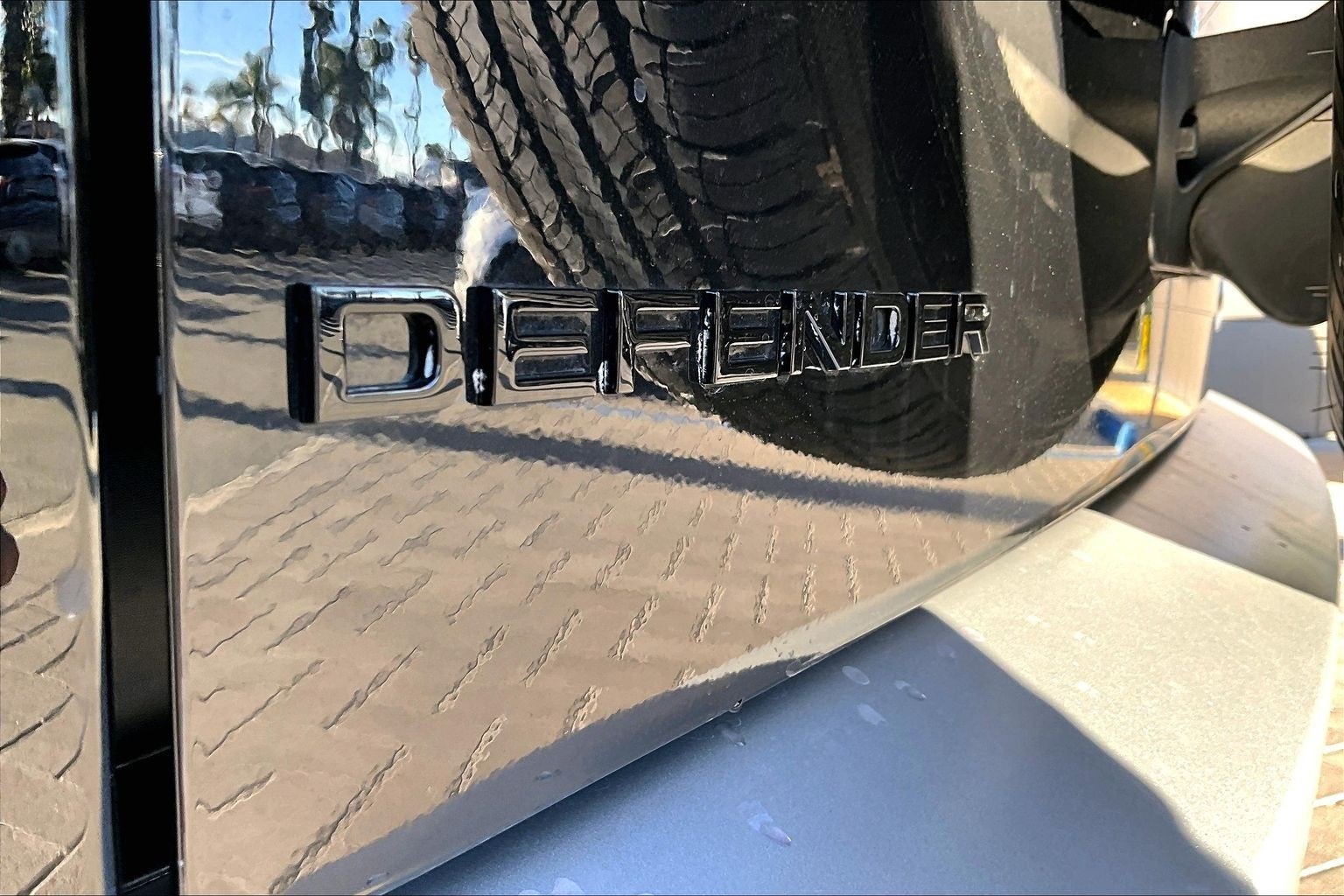 2023 Land Rover Defender 90 S