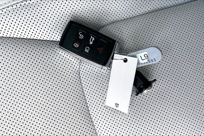 2025 Land Rover Defender 110 S