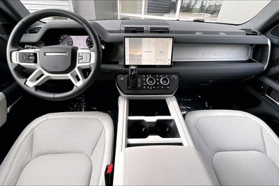 2025 Land Rover Defender 110 S
