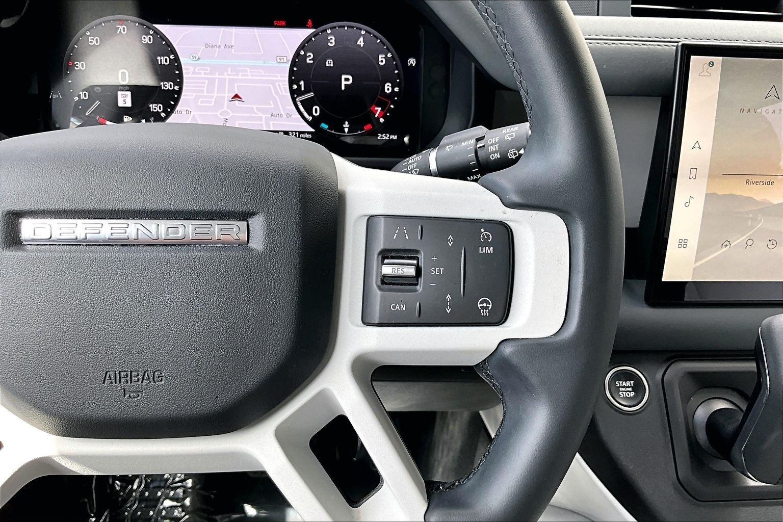 2025 Land Rover Defender 110 S