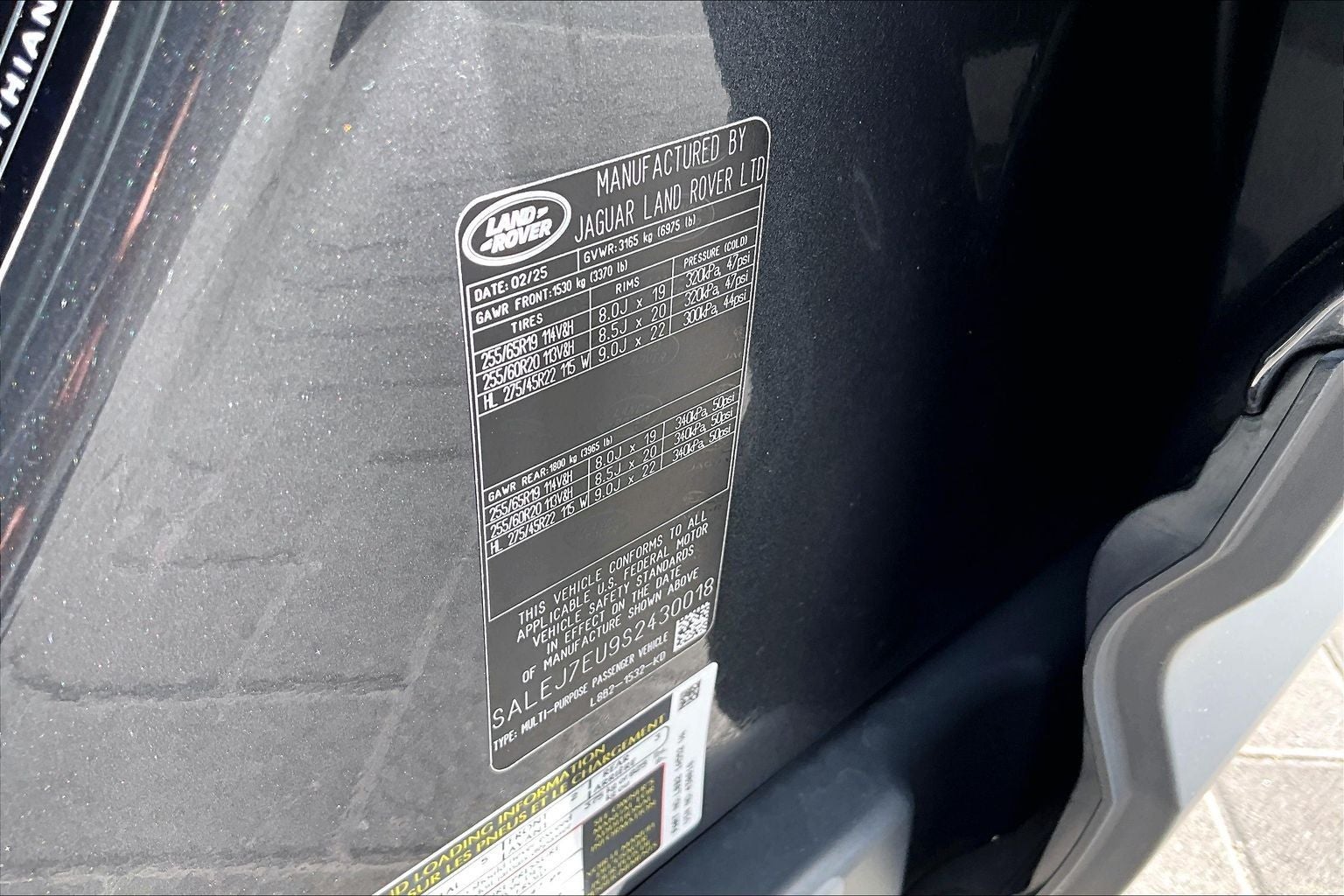 2025 Land Rover Defender 110 S