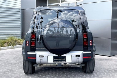 2025 Land Rover Defender 110 S
