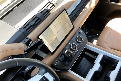 2025 Land Rover Defender 110 S