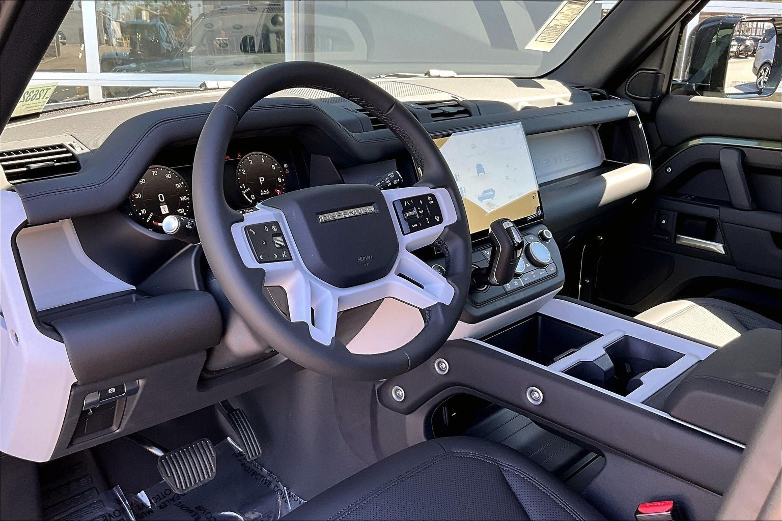 2026 Land Rover Defender 110 S TReK