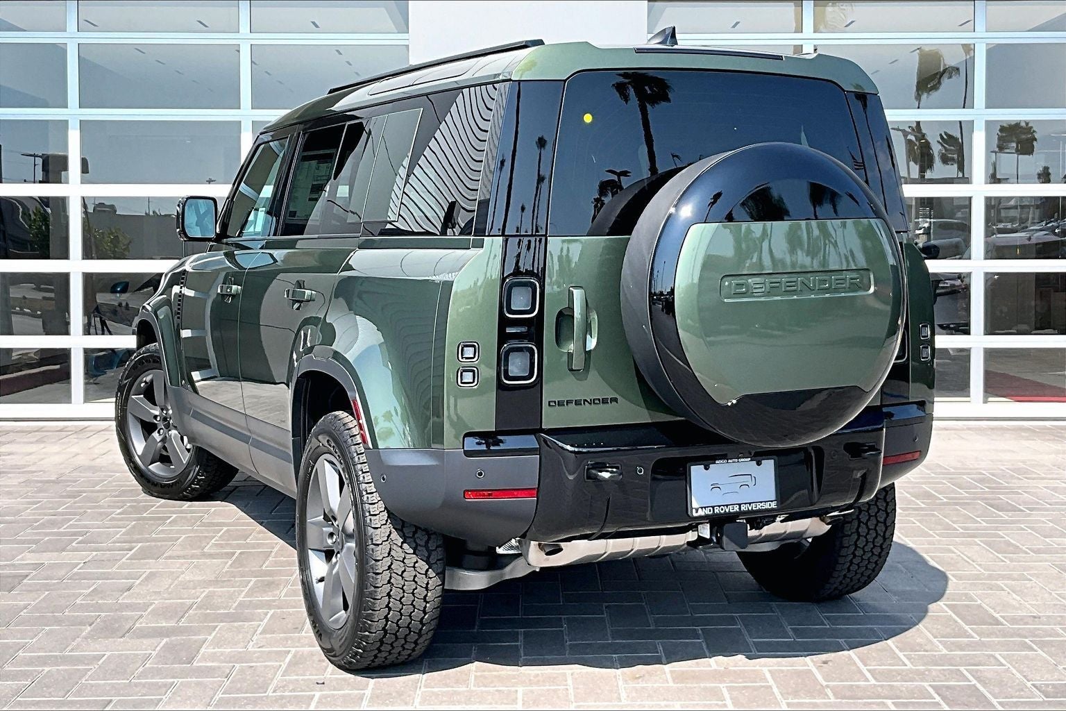 2026 Land Rover Defender 110 S