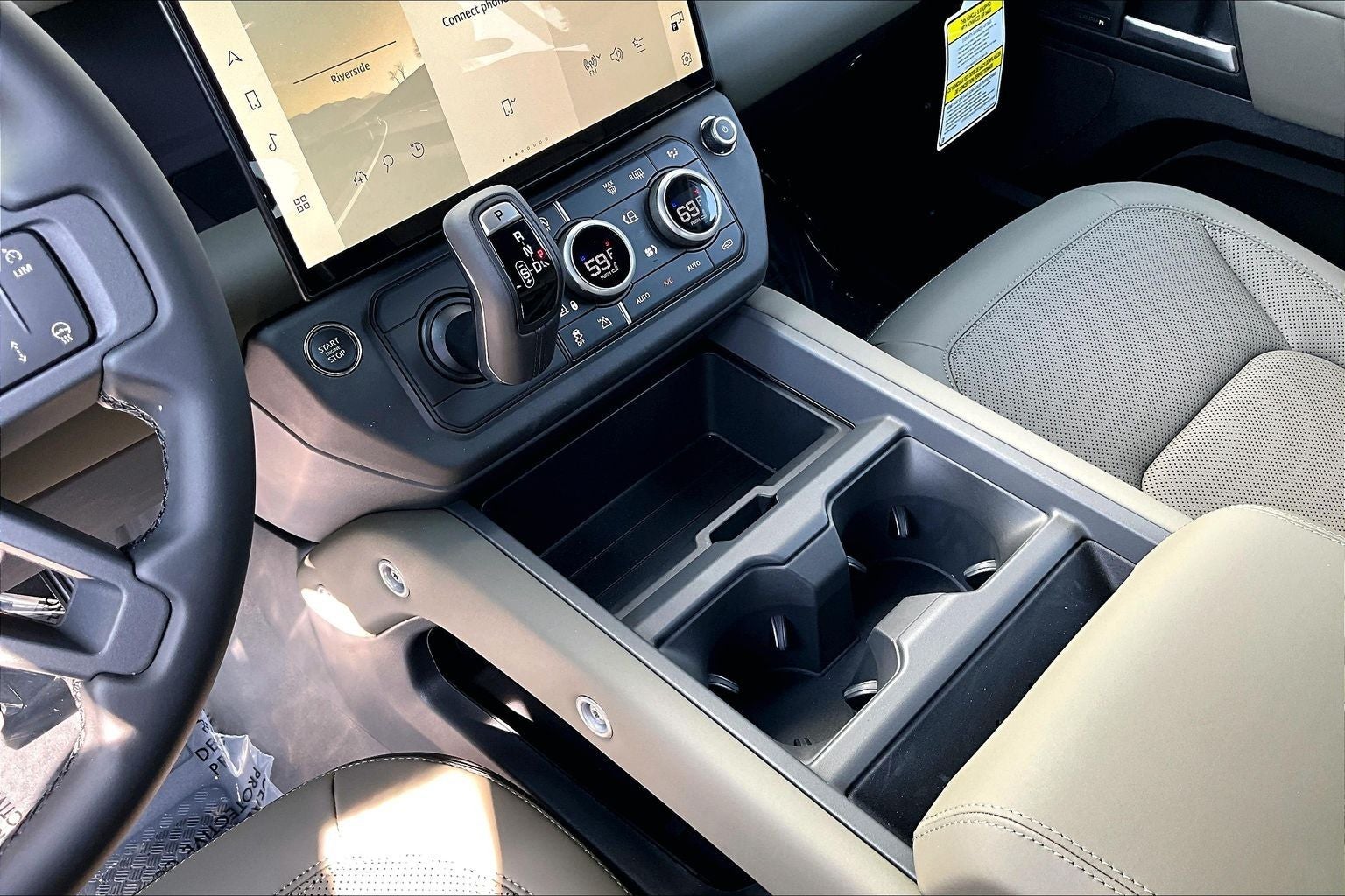 2026 Land Rover Defender 110 S