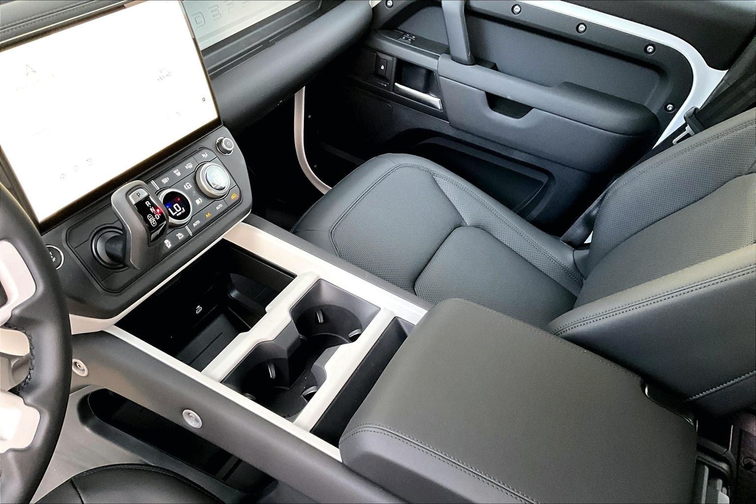 2026 Land Rover Defender 110 S