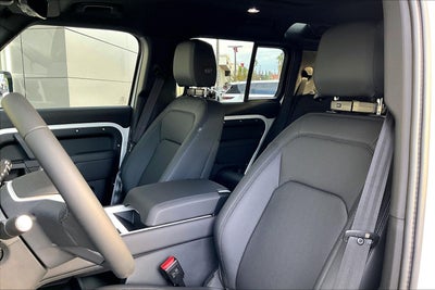 2026 Land Rover Defender 110 S