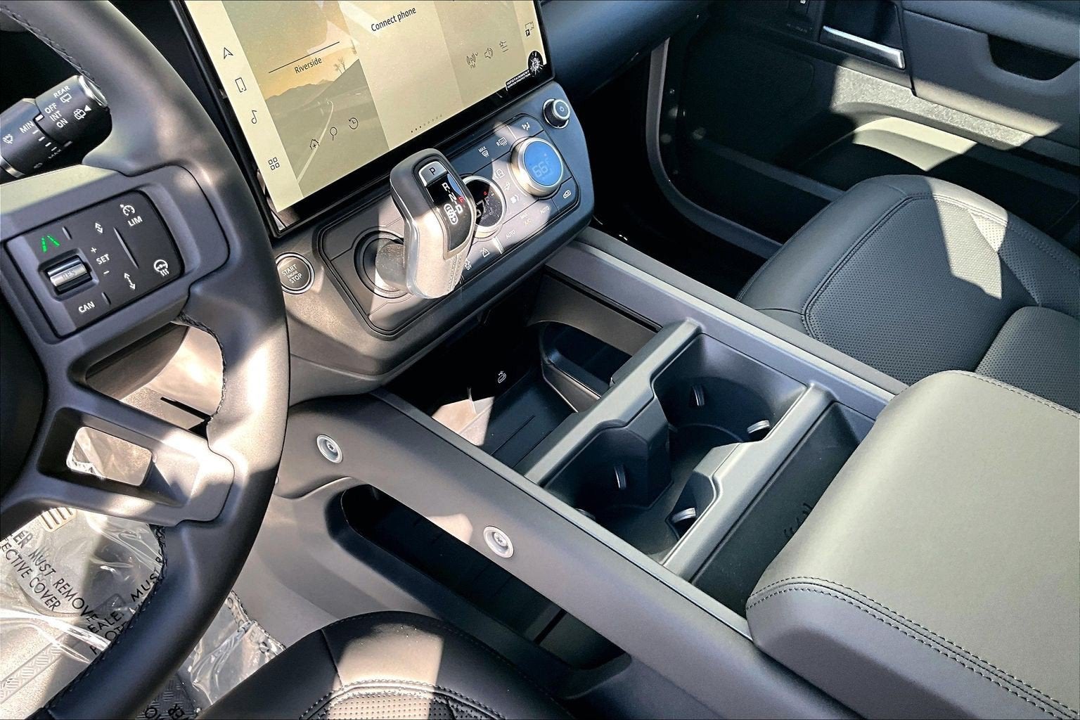 2026 Land Rover Defender 110 S