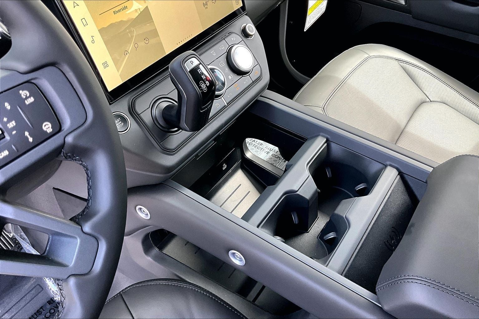 2026 Land Rover Defender 110 S