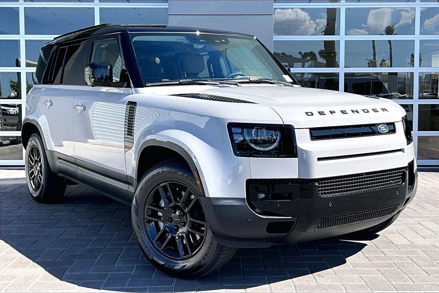 2026 Land Rover Defender 110 S