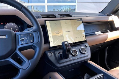 2026 Land Rover Defender 110 S