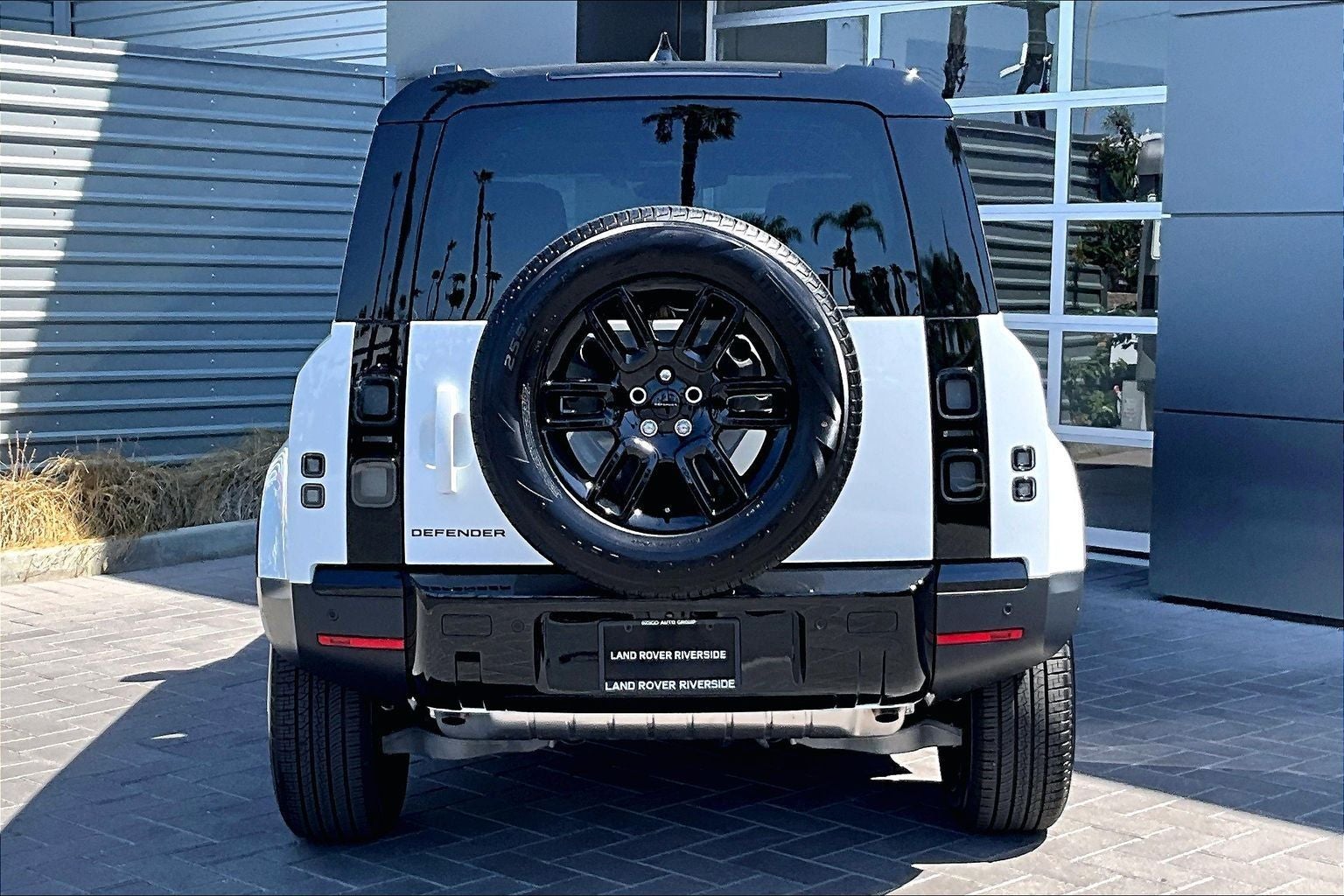 2026 Land Rover Defender 110 S