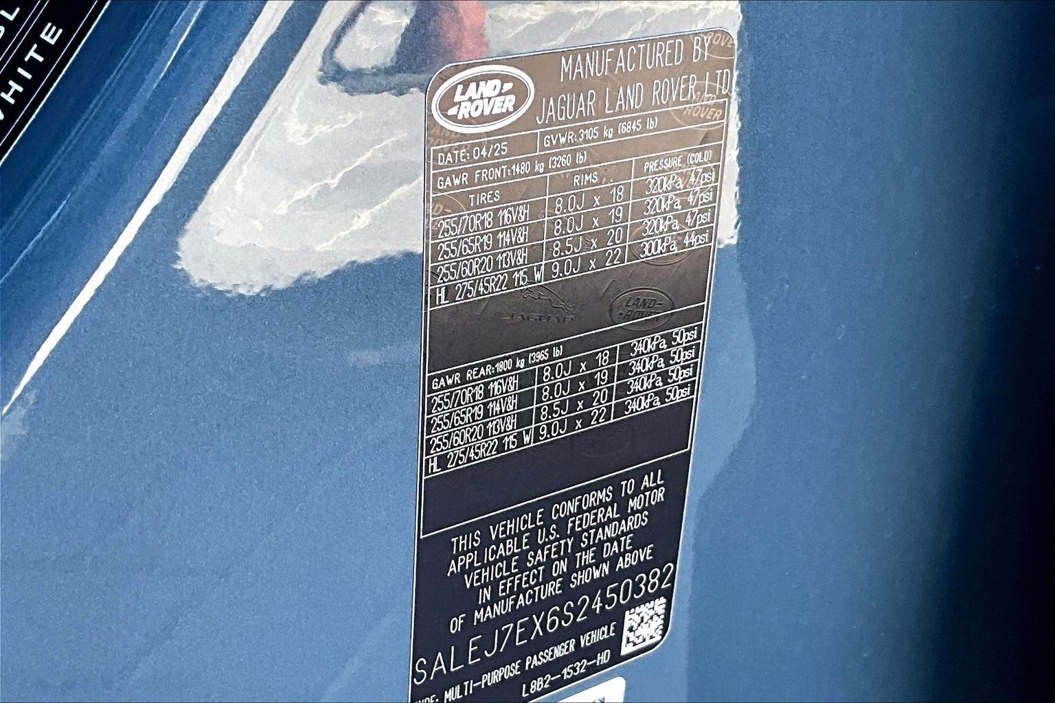 2025 Land Rover Defender 110 S