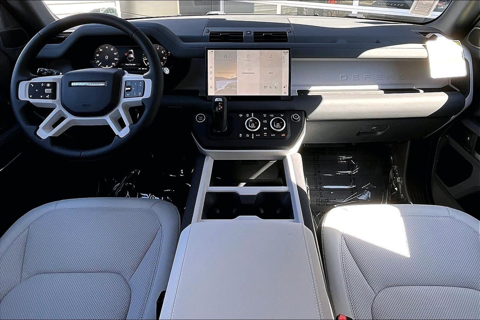 2025 Land Rover Defender 110 S