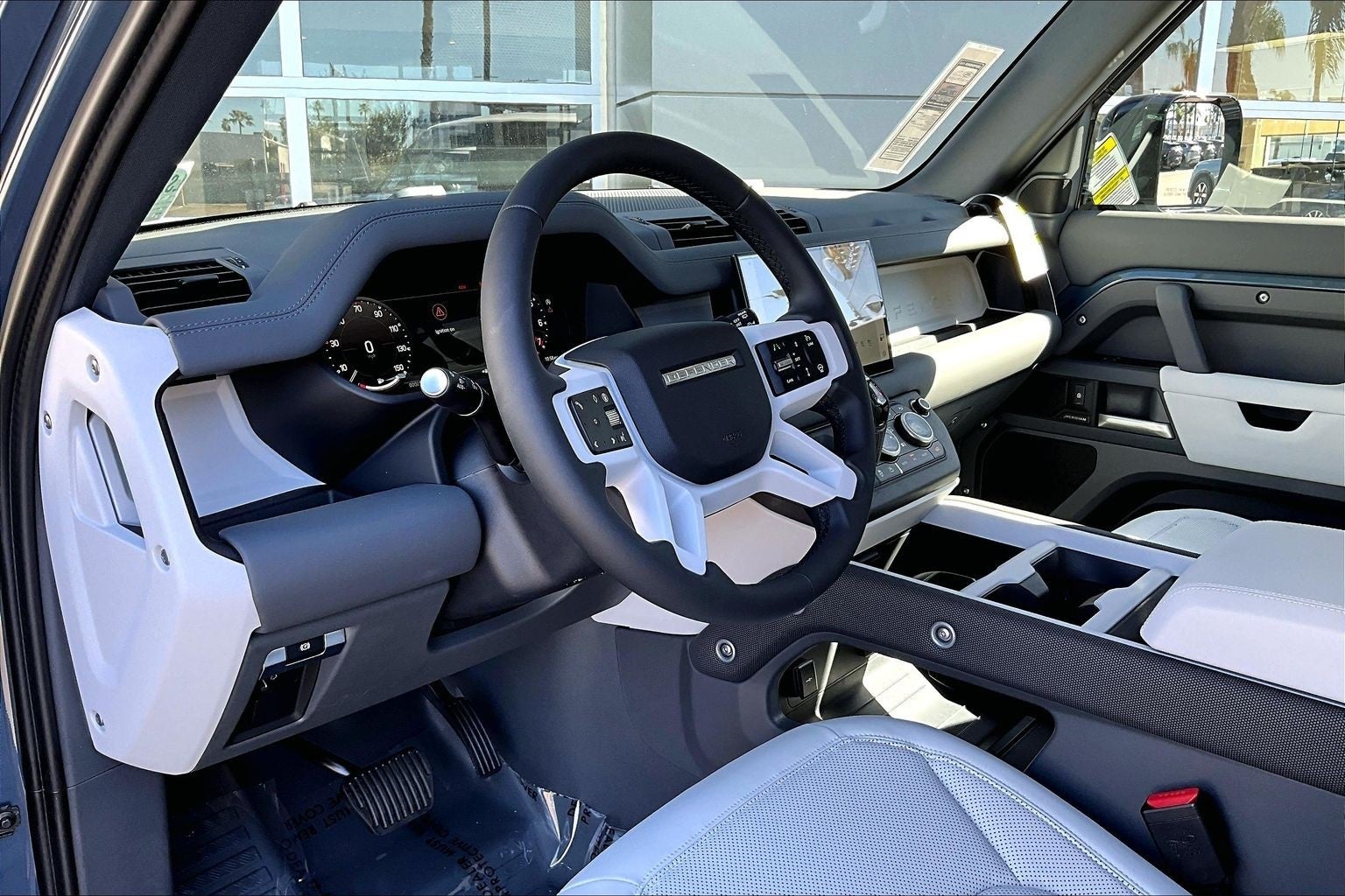 2025 Land Rover Defender 110 S