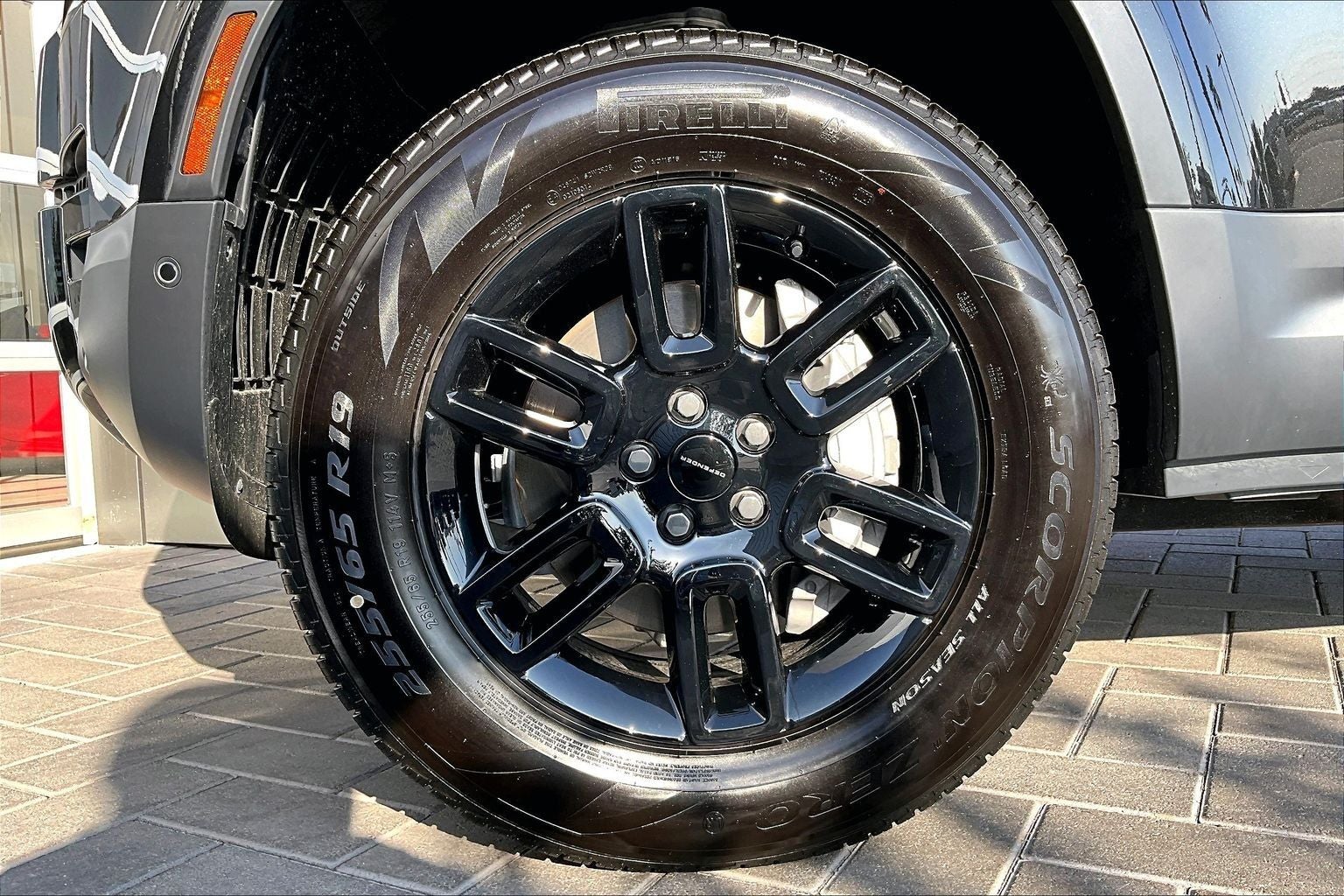 2026 Land Rover Defender 110 S
