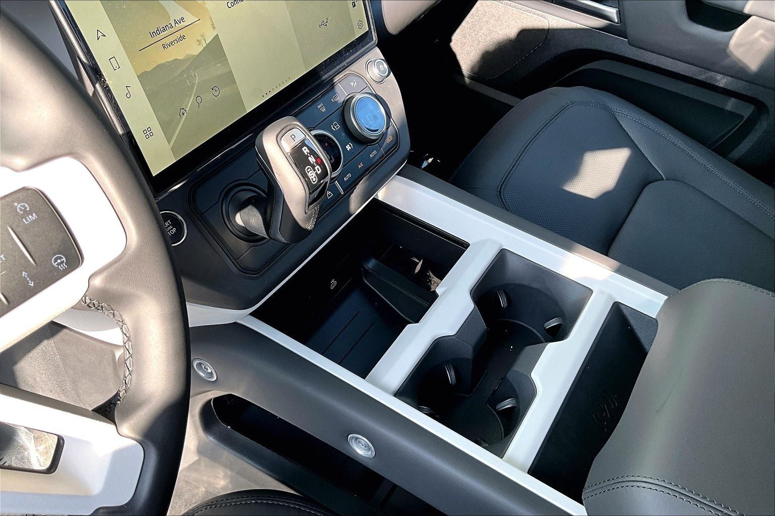 2026 Land Rover Defender 110 S