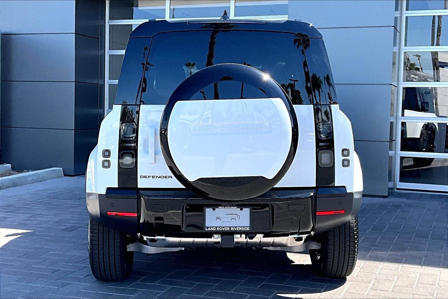 2026 Land Rover Defender 110 S