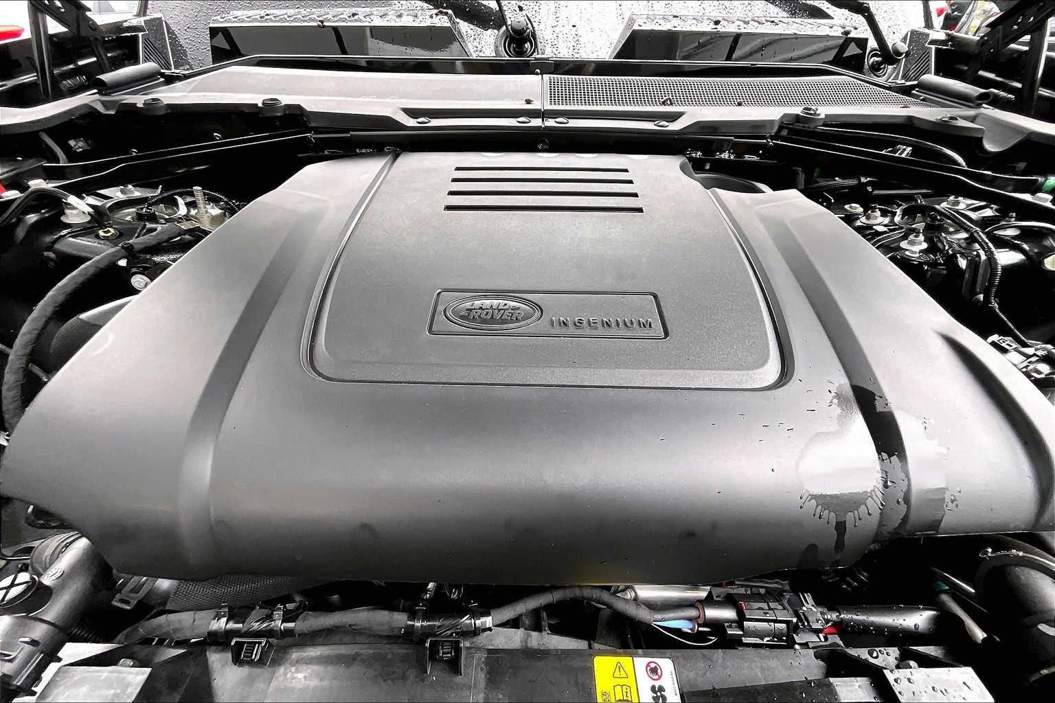 2026 Land Rover Defender 110 S