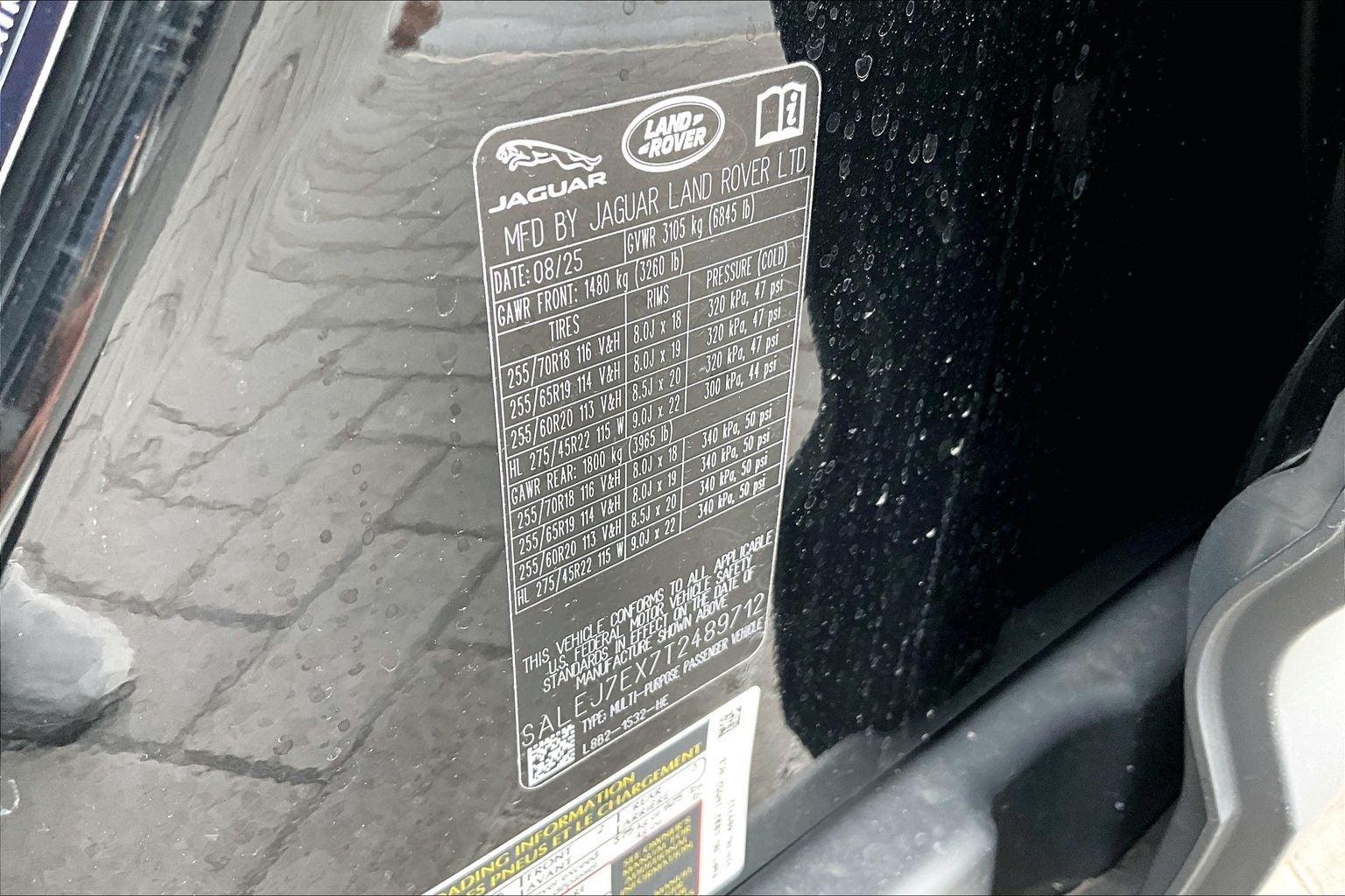 2026 Land Rover Defender 110 S