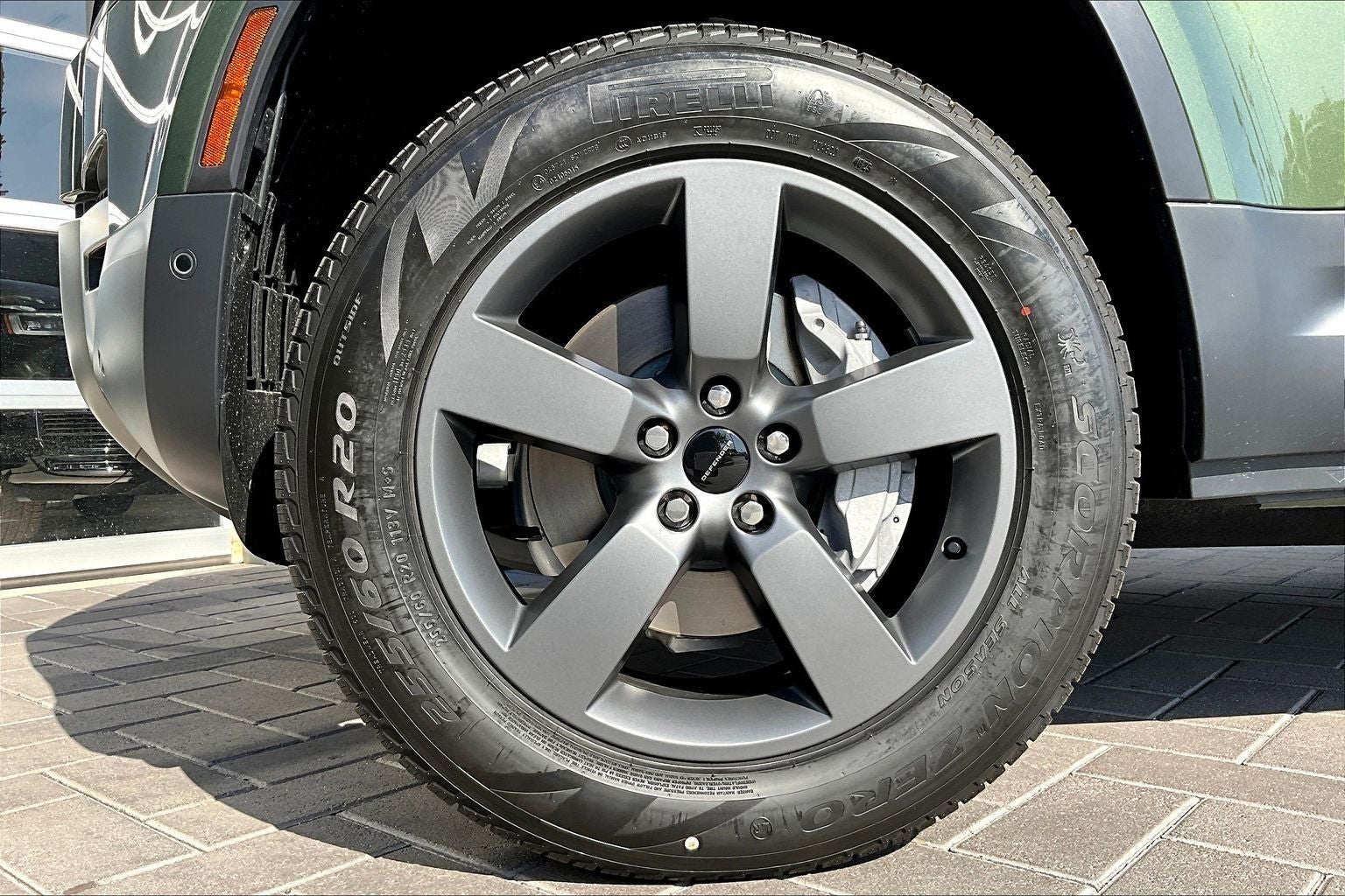 2026 Land Rover Defender 110 S