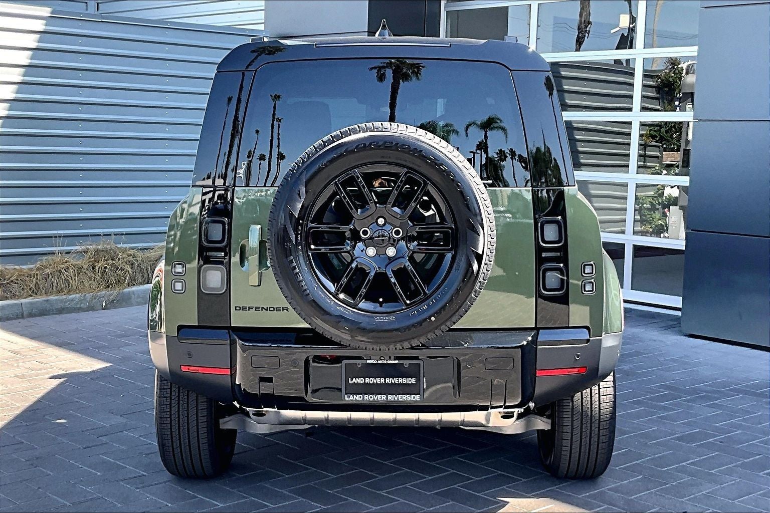 2026 Land Rover Defender 110 S